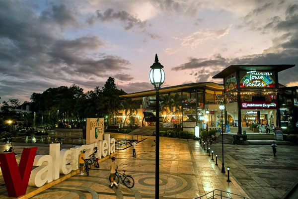 Valenzuela